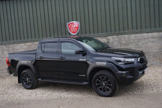 2021 71 Toyota HI-Lux Invincible X 4WD 2.8 D-4D Auto ( 204 bhp )