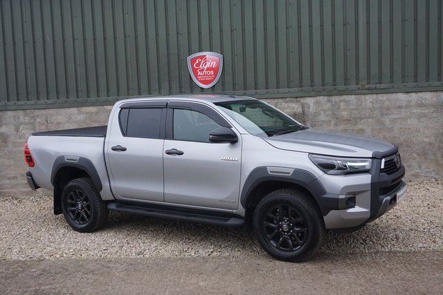 2021 71 Toyota HI-Lux Invincible X 4WD 2.8 D-4D Auto ( 204 bhp )