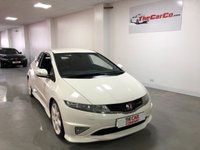 USED 2009 59 HONDA CIVIC 2.0 I-VTEC TYPE-R CHAMPIONSHIP WHITE 3d 198 BHP * CLIMATE CONTROL * PARKING SENSORS * 18 INCH ALLOY WHEELS *