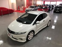 USED 2009 59 HONDA CIVIC 2.0 I-VTEC TYPE-R CHAMPIONSHIP WHITE 3d 198 BHP * CLIMATE CONTROL * PARKING SENSORS * 18 INCH ALLOY WHEELS *