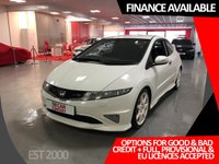 USED 2009 59 HONDA CIVIC 2.0 I-VTEC TYPE-R CHAMPIONSHIP WHITE 3d 198 BHP * CLIMATE CONTROL * PARKING SENSORS * 18 INCH ALLOY WHEELS *