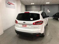 USED 2014 14 FORD S-MAX 2.0 TITANIUM TDCI 5d 161 BHP * PAN ROOF * CLIMATE * 7 SEATS * 17 INCH ALLOYS *