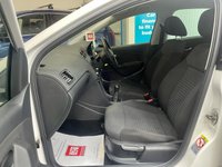 USED 2013 13 VOLKSWAGEN POLO 1.4 MATCH 5d 83 BHP DAB and Buetooth