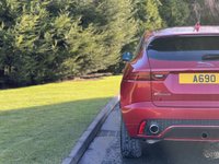 USED 2018 18 JAGUAR E-PACE 2.0 E-PACE R-DYNAMIC HSE 5d 178 BHP 4WD AUTO Glass Panoramic Roof 20" Alloy