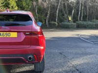 USED 2018 18 JAGUAR E-PACE 2.0 E-PACE R-DYNAMIC HSE 5d 178 BHP 4WD AUTO Glass Panoramic Roof 20" Alloy
