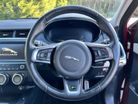 USED 2018 18 JAGUAR E-PACE 2.0 E-PACE R-DYNAMIC HSE 5d 178 BHP 4WD AUTO Glass Panoramic Roof 20" Alloy