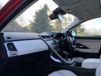 USED 2018 18 JAGUAR E-PACE 2.0 E-PACE R-DYNAMIC HSE 5d 178 BHP 4WD AUTO Glass Panoramic Roof 20" Alloy