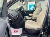 USED 2012 62 LAND ROVER FREELANDER 2.2 SD4 HSE 5d 190 BHP HSE, Ivory Leather, Low Miles
