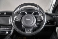 USED 2017 66 JAGUAR F-PACE 2.0 R-SPORT AWD 5d 178 BHP +NATIONWIDE HOME DELIVERY+