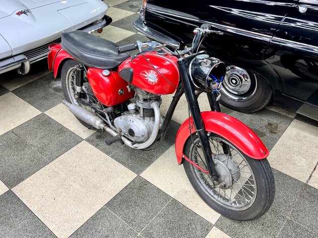1959 Bsa C15 STAR // 250cc // Light re-commissioning project // Px swap