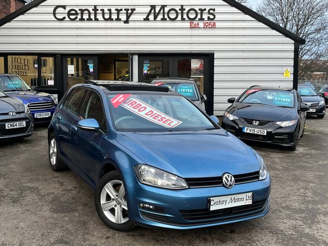 2016 65 Volkswagen Golf 1.6 TDi MATCH (Tech Pack) 5d - PANORAMIC ROOF