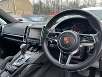 USED 2015 15 PORSCHE CAYENNE 3.0 D V6 TIPTRONIC S 5d 262 BHP **Huge Spec - ** Factory Bodykit - 21