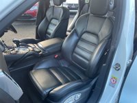 USED 2015 15 PORSCHE CAYENNE 3.0 D V6 TIPTRONIC S 5d 262 BHP **Huge Spec - ** Factory Bodykit - 21