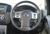USED 2011 61 NISSAN NAVARA 2.5 DCI TEKNA 4X4 DCB 188 BHP www.suffolkcarcentre.co.uk - Located at Ilketshall