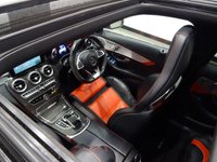 USED 2017 66 MERCEDES-BENZ C-CLASS C63 4.0 V8 BITURBO (510 PS) AMG S (PREMIUM) SpdS MCT ( ULEZ - EURO 6 ) (S/S) 4DR + NAV + PAN ROOF + E/M/HEATED 2 TONE RED / BLACK LEATHER PERFORMANCE SEATS + DESIGNO DIAMOND WHITE PAINTWORK + CARBON INTERIOR + HEAD UP + KEYLESS PANROOF+PERFORMANCE EXHAUST / SEATS+NAV+HEAD UP+CAM