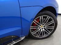 USED 2017 17 PORSCHE MACAN 3.6T (440 PS) TURBO PERFORMANCE PDK 4WD ( EURO 6 ) (S/S) 5DR + �&pound;24K EXTRAS + NAV + PAN ROOF + BURMESTER + E/M/HEATED 18 WAY ADAPTIVE LEATHERS + BLINDS + CARBON + CRUISE + M/MEDIA + PDLS PLUS LIGHTS + R/CAMERA + F-R PARK + PRIVACY + SPORTS EXHAUST + AIR SUSPENSION + 21 S + E/BOOT PANROOF+21 S+PDLS PLUS+R/CAM+LEATHER+CARBON+BURMESTER