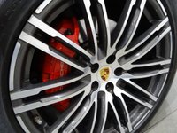 USED 2017 17 PORSCHE MACAN 3.6T (440 PS) TURBO PERFORMANCE PDK 4WD ( EURO 6 ) (S/S) 5DR + �&pound;24K EXTRAS + NAV + PAN ROOF + BURMESTER + E/M/HEATED 18 WAY ADAPTIVE LEATHERS + BLINDS + CARBON + CRUISE + M/MEDIA + PDLS PLUS LIGHTS + R/CAMERA + F-R PARK + PRIVACY + SPORTS EXHAUST + AIR SUSPENSION + 21 S + E/BOOT PANROOF+21 S+PDLS PLUS+R/CAM+LEATHER+CARBON+BURMESTER