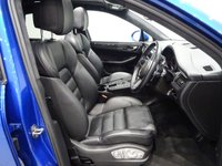 USED 2017 17 PORSCHE MACAN 3.6T (440 PS) TURBO PERFORMANCE PDK 4WD ( EURO 6 ) (S/S) 5DR + �&pound;24K EXTRAS + NAV + PAN ROOF + BURMESTER + E/M/HEATED 18 WAY ADAPTIVE LEATHERS + BLINDS + CARBON + CRUISE + M/MEDIA + PDLS PLUS LIGHTS + R/CAMERA + F-R PARK + PRIVACY + SPORTS EXHAUST + AIR SUSPENSION + 21 S + E/BOOT PANROOF+21 S+PDLS PLUS+R/CAM+LEATHER+CARBON+BURMESTER
