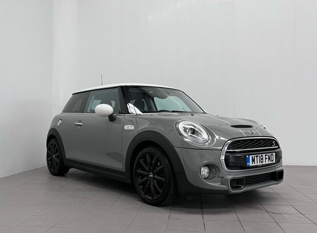 2018 18 MINI Hatch Cooper 2.0 COOPER S 3d 189 BHP