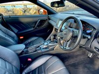 USED 2019 69 NISSAN GT-R 3.8 PRESTIGE 2d 562 BHP 