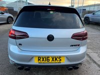 USED 2016 16 VOLKSWAGEN GOLF 2.0 R DSG 3d 298 BHP 