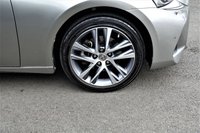 USED 2018 68 LEXUS IS 2.5 300H EXECUTIVE EDITION 4d 179 BHP ** RAC BUYSURE INSPECTED **