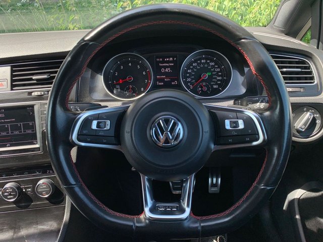 View our VOLKSWAGEN GOLF