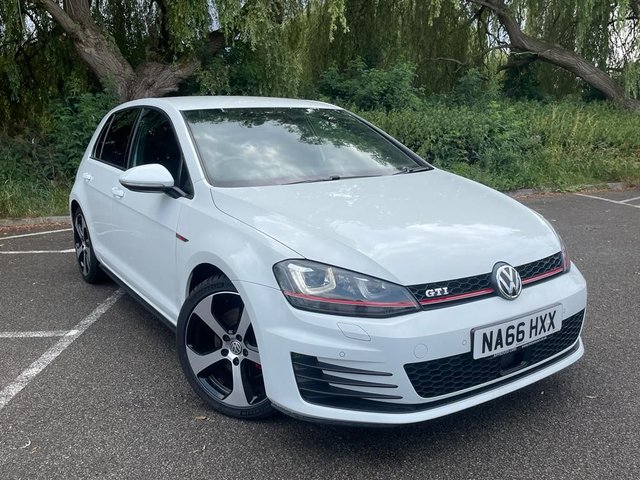 2016 66 Volkswagen Golf 2.0 GTI DSG 5d AUTO 300 BHP