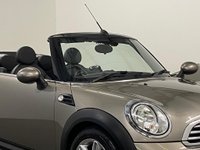 USED 2014 14 MINI CONVERTIBLE 1.6 COOPER 2d 122 BHP Chilli Pack