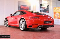 USED 2017 67 PORSCHE 911 3.0 CARRERA PDK 2d 364 BHP LOW MILEAGE / SUPERB CONDITION