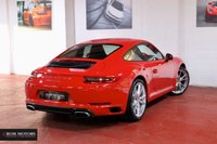 USED 2017 67 PORSCHE 911 3.0 CARRERA PDK 2d 364 BHP LOW MILEAGE / SUPERB CONDITION