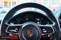 USED 2017 67 PORSCHE 911 3.0 CARRERA PDK 2d 364 BHP LOW MILEAGE / SUPERB CONDITION