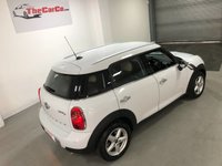 USED 2013 63 MINI COUNTRYMAN 2.0 COOPER D 5d 110 BHP * CLIMATE * PARKING SENSORS * LEATHER TRIM * ALLOY WHEELS *