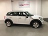 USED 2013 63 MINI COUNTRYMAN 2.0 COOPER D 5d 110 BHP * CLIMATE * PARKING SENSORS * LEATHER TRIM * ALLOY WHEELS *