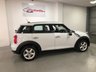 USED 2013 63 MINI COUNTRYMAN 2.0 COOPER D 5d 110 BHP * CLIMATE * PARKING SENSORS * LEATHER TRIM * ALLOY WHEELS *