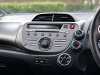 USED 2010 10 HONDA JAZZ 1.2 I-VTEC SE 5d 89 BHP 