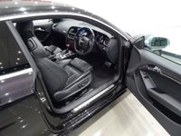 USED 2012 61 AUDI RS5 4.2 V8 FSI (444 BHP) RS5 S TRONIC QUATTRO 2DR + NAV + E/MEMORY/HEATED LEATHERS + CARBON INLAYS + DRIVE SELECT + CRUISE + MULTIMEDIA + R/CAMERA + F-R PARK ASSIST + XENON / LED + PRIVACY + 19