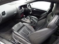 USED 2012 61 AUDI RS5 4.2 V8 FSI (444 BHP) RS5 S TRONIC QUATTRO 2DR + NAV + E/MEMORY/HEATED LEATHERS + CARBON INLAYS + DRIVE SELECT + CRUISE + MULTIMEDIA + R/CAMERA + F-R PARK ASSIST + XENON / LED + PRIVACY + 19