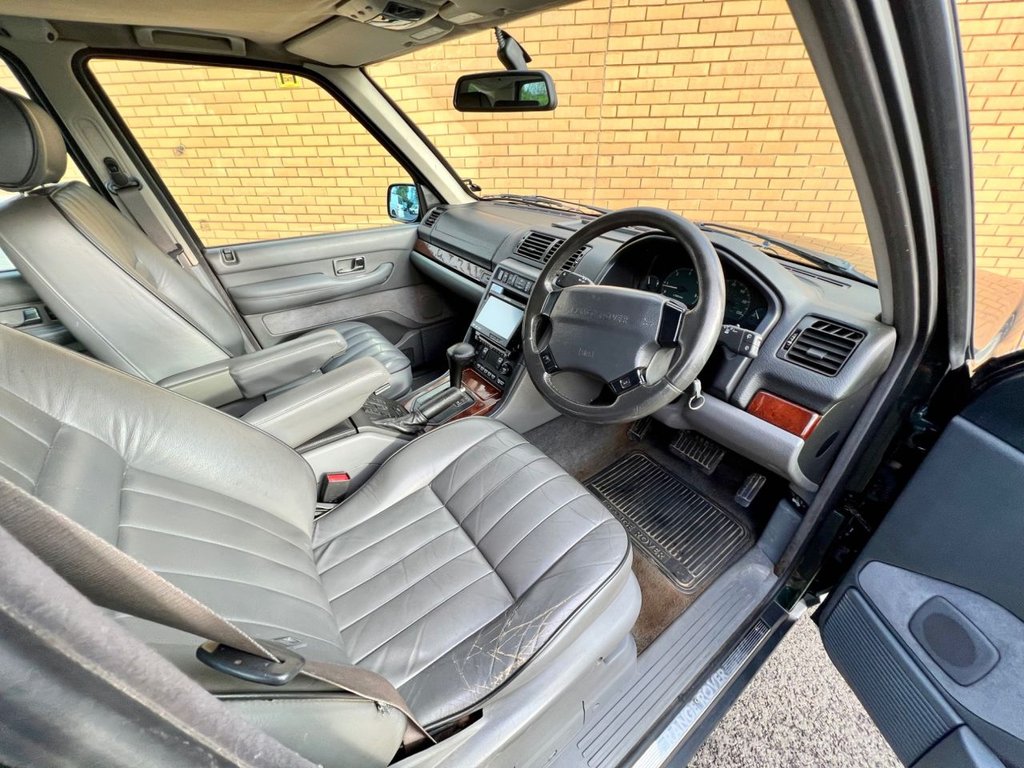 USED 2000 W LAND ROVER RANGE ROVER P38 // 2.5 DT // 5d // 134 BHP // px swap 