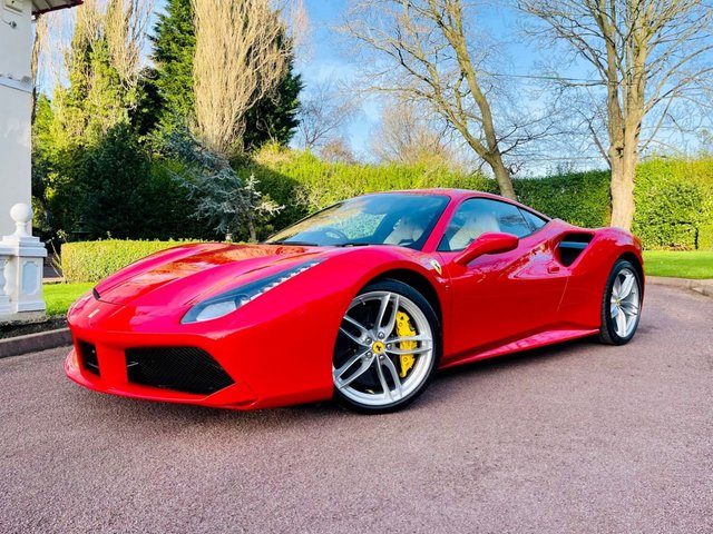 View our FERRARI 488