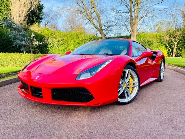 2018 18 Ferrari 488 3.9 GTB 2d 660 BHP