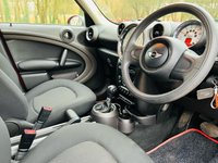 USED 2011 61 MINI COUNTRYMAN 2.0L COOPER D ALL4 5d AUTO 110 BHP AUTOMATIC. IMMACULATE CONDITION