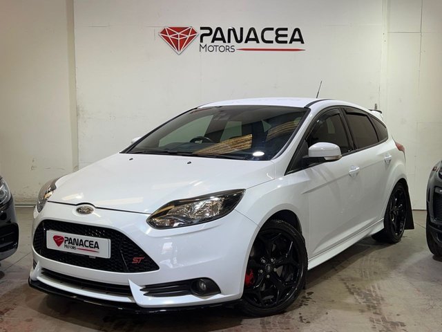 2012 S Ford Focus 2.0 ST-2 5d 247 BHP