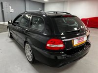 USED 2009 09 JAGUAR X-TYPE 2.2 SE 5d 145 BHP * CLIMATE, PARKING SENSORS * LEATHER TRIM * 18 INCH ALLOYS * NAVIGATION *