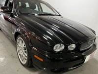 USED 2009 09 JAGUAR X-TYPE 2.2 SE 5d 145 BHP * CLIMATE, PARKING SENSORS * LEATHER TRIM * 18 INCH ALLOYS * NAVIGATION *