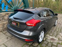 USED 2016 16 FORD FOCUS 1.0 ZETEC 5d 124 BHP ZETEC 1.0 ECO-BOOST TURBO - SATELLITE NAVIGATION - &pound;20 ROAD TAX 12 MONTHS - 2 FORMER KEEPERS - 16 INCH BRIGHT SILVER ALLOYS