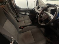 USED 2017 67 FORD TRANSIT CUSTOM 2.0 290 LR P/V 104 BHP **FREE 15 MONTH AU WARRANTY**