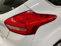 USED 2016 16 FORD FOCUS 1.0 ZETEC 5d 124 BHP Ford SYNC2 DAB Navigation System