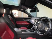 USED 2017 66 JAGUAR XF 2.0 D R-SPORT AWD 4d 177 BHP 