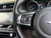 USED 2017 66 JAGUAR XF 2.0 D R-SPORT AWD 4d 177 BHP 